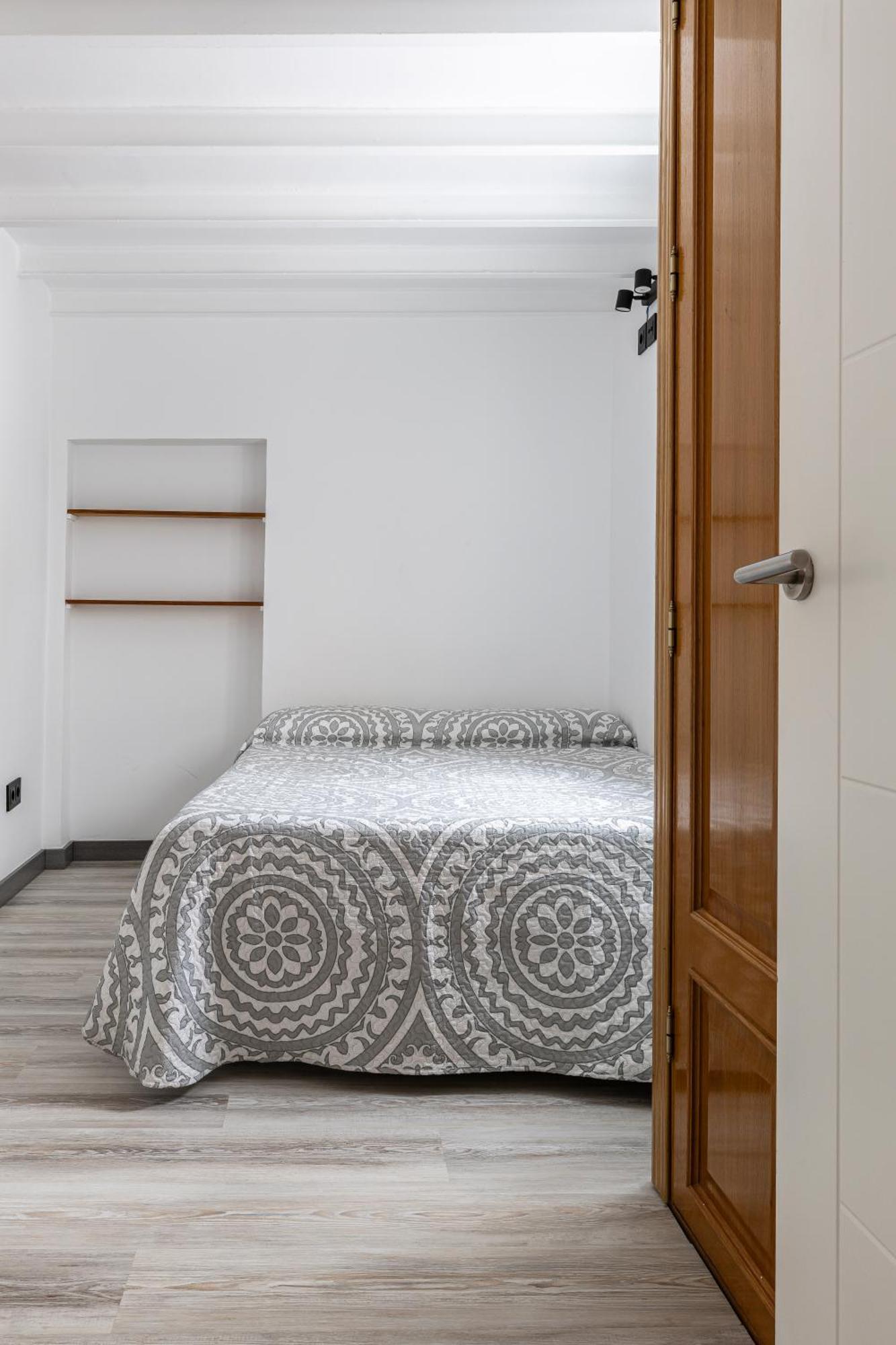 Apartamento Centro - Puerta Del Sol มาดริด ภายนอก รูปภาพ